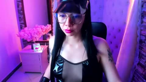 Chloe online show from 07/01/26, 11:45