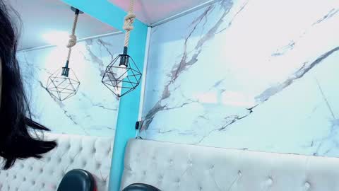 Chloe Davis1 New account online show from 09/08/25, 07:57