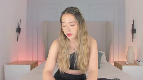 Chloe online show from 06/08/26, 11:54