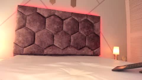 chloe_durand_ online show from 03/07/25, 11:05
