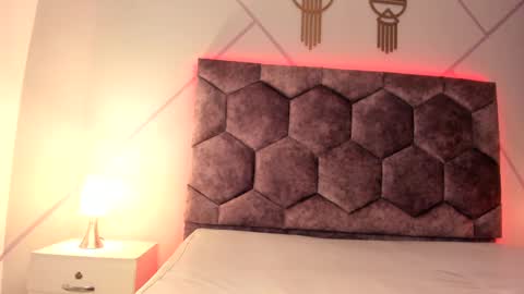 chloe_durand_ online show from 03/08/25, 02:12