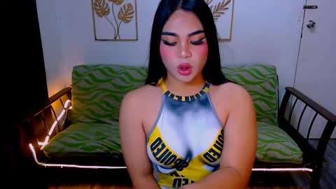 Snapshot of chloe_elsher chatting on 03/17/26, 10:40 Ts Chloeeeeee online show from 03/17/26, 10:40