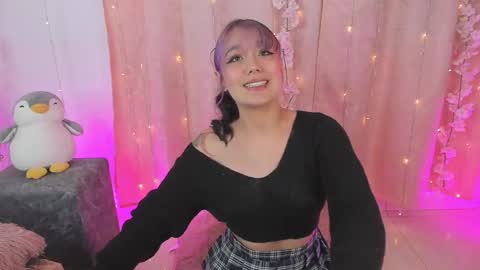 Chloe  online show from 11/25/25, 04:45