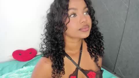 Snapshot of chloe_evans21 chatting on 09/20/25, 10:11 chloe online show from 09/20/25, 10:11