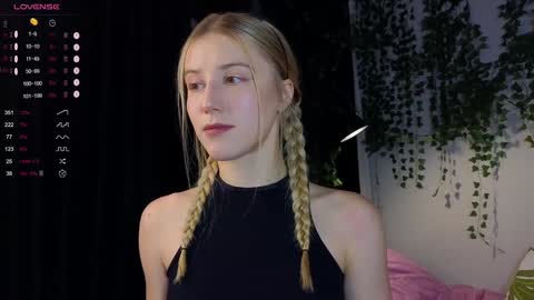Arianaa Mourrr online show from 12/10/24, 02:16