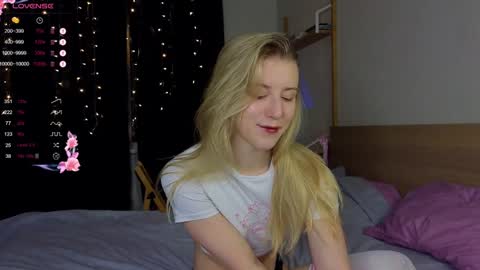 Arianaa Mourrr online show from 01/12/25, 02:14