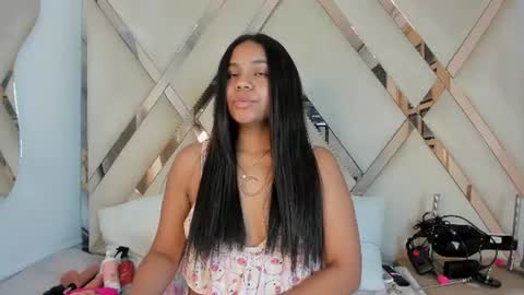 Chloe online show from 06/20/26, 12:30