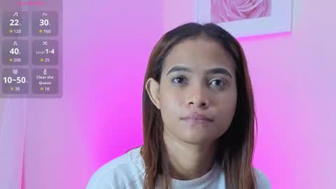 chloe online show from 10/12/25, 01:43