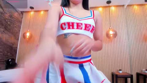  CHLOE  online show from 10/10/25, 07:35