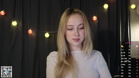 Chloe  online show from 11/06/25, 02:56