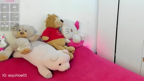 Snapshot of chloe_owens_ chatting on 02/20/26, 10:27 Chloe online show from 02/20/26, 10:27