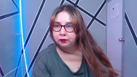 chloe_prg online show from 01/02/25, 12:24