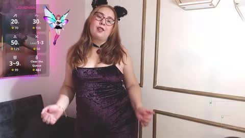 chloe_prg online show from 10/01/25, 06:08