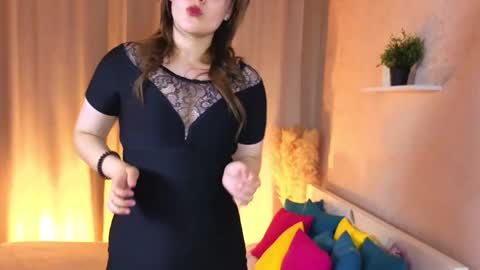 chloe_rivers online show from 09/10/25, 12:05
