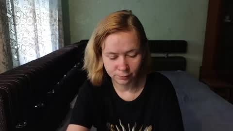 Mila online show from 07/21/26, 06:49