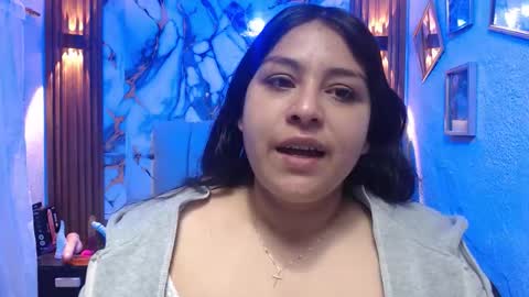 chloe_smith5 online show from 02/06/26, 01:25