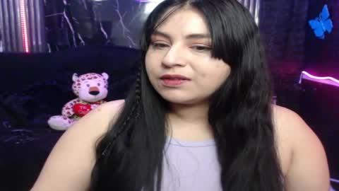 chloe_smith5 online show from 04/01/26, 01:41