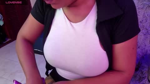 Snapshot of chloe_tgn chatting on 09/26/25, 11:47 chloe_tgn online show from 09/26/25, 11:47