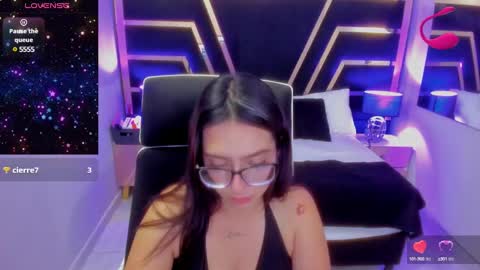Chloe online show from 02/22/25, 06:50