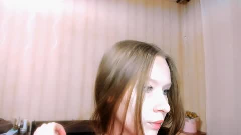 chloe wifey online show from 04/08/26, 01:49