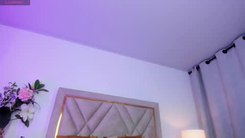 chloe_wilson7 online show from 11/11/25, 01:49