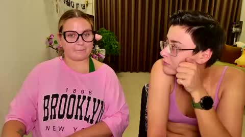 Eva and Sandra online show from 06/20/26, 06:00