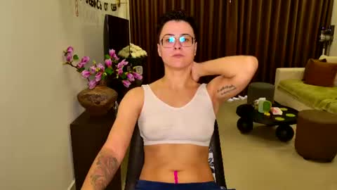 Eva and Sandra online show from 07/02/26, 04:51