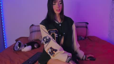  3 online show from 06/06/26, 03:00