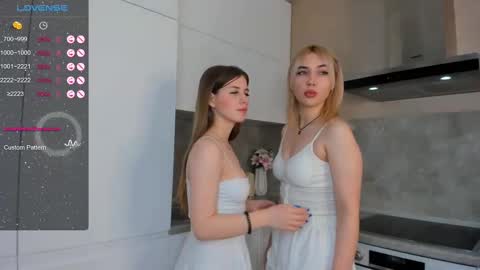 Snapshot of chloealice chatting on 02/21/25, 06:07 Megan and Jeniffer online show from 02/21/25, 06:07