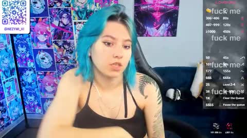 Snapshot of chloebloss0m chatting on 10/08/25, 03:04 Boni online show from 10/08/25, 03:04