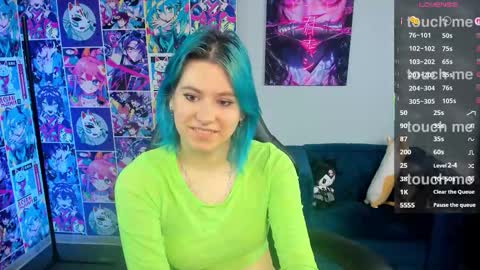 Snapshot of chloebloss0m chatting on 10/09/25, 03:15 Boni online show from 10/09/25, 03:15