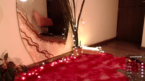 Snapshot of chloebritto chatting on 02/02/25, 11:42 cloe online show from 02/02/25, 11:42