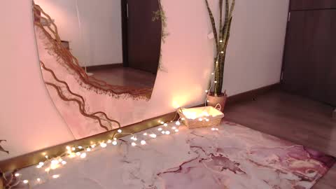 Snapshot of chloebritto chatting on 02/11/25, 07:16 cloe online show from 02/11/25, 07:16