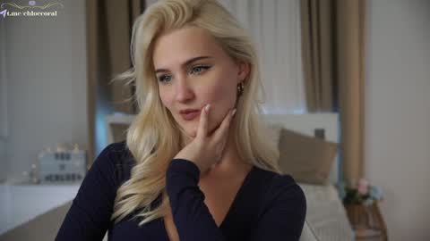 ChloeCoral online show from 12/01/24, 07:14