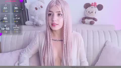 Chloe online show from 08/02/26, 09:02