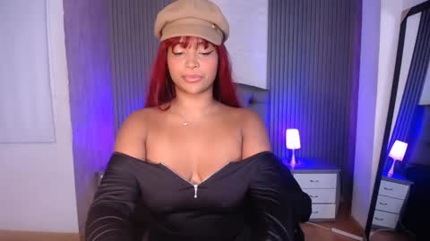 chloee_hs online show from 12/11/24, 03:35
