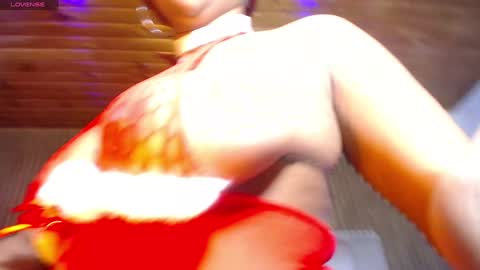 chloee_hs online show from 12/17/24, 07:07