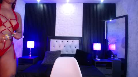 chloee_hs online show from 01/14/25, 03:22