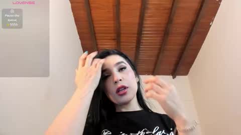 chloeember online show from 09/11/25, 12:05