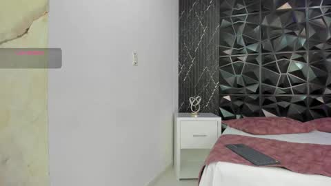 chloegils online show from 12/02/25, 12:43