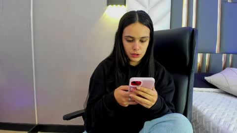  Chloe Harper  online show from 06/05/26, 01:50