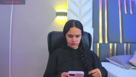  Chloe Harper  online show from 07/26/26, 12:12