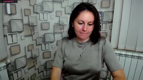 Chloe online show from 09/22/25, 03:47
