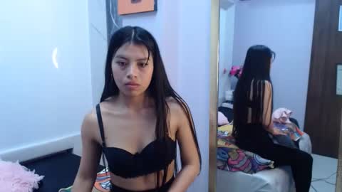 ChloeSignup For Free  Join my Fan Club online show from 01/19/25, 02:57