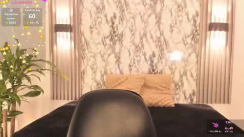 chloemasonn online show from 12/03/25, 10:57