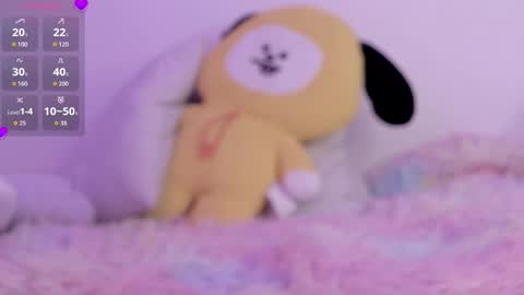 chloeminn online show from 10/27/25, 08:46