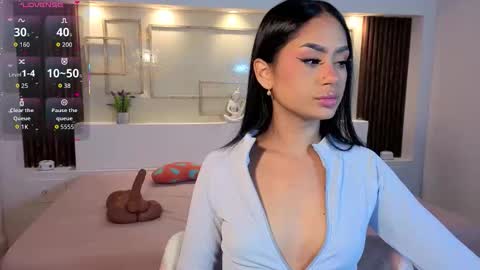 Chloe Moon online show from 09/11/25, 12:05