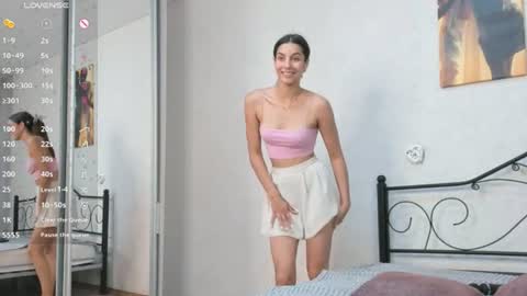 chloemorriss online show from 07/11/26, 05:32