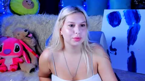 ChloeRicci online show from 09/13/25, 06:08