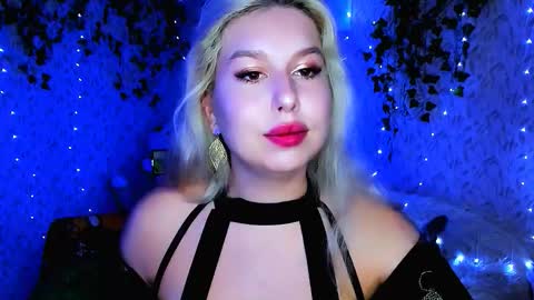 ChloeRicci online show from 10/14/25, 12:06